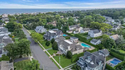 217 Lorraine Ave, Spring Lake, NJ 07762