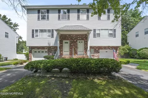 34 Lone Star Ln, Manalapan, NJ 07726