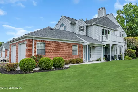 137 Pierce Dr, Ocean, NJ 07712