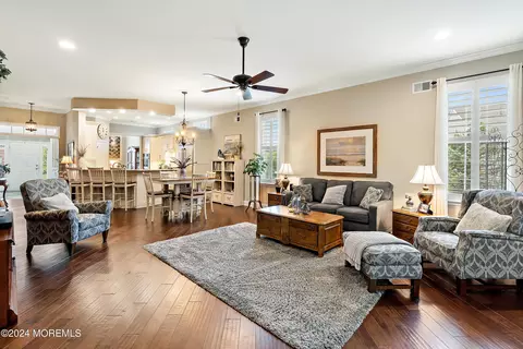 40 Dunberry Dr, Forked River, NJ 08731 photo 14