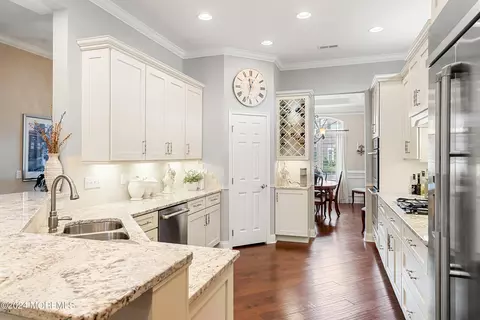 40 Dunberry Dr, Forked River, NJ 08731 photo 8