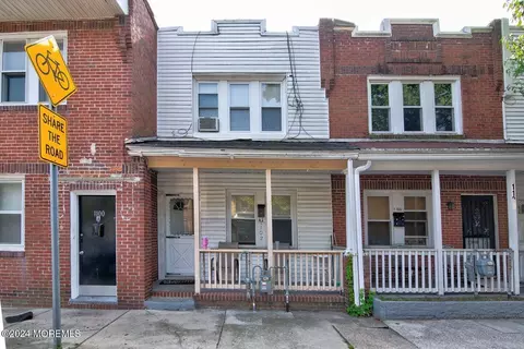 1102 N Ohio Ave, Atlantic City, NJ 08401