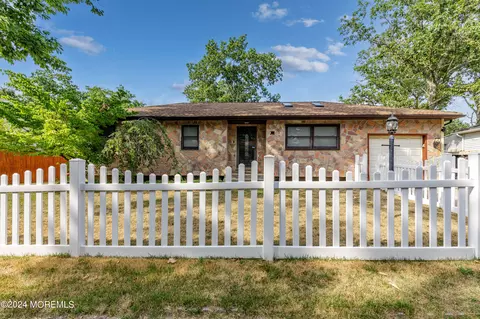 45 Jackson Ave, Browns Mills, NJ 08015