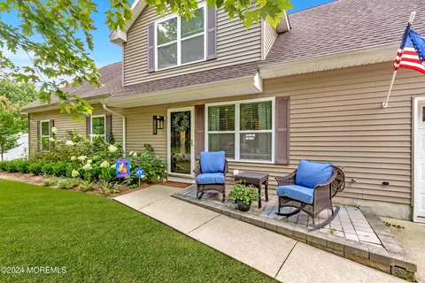 777 Baltic Dr, Brick, NJ 08723