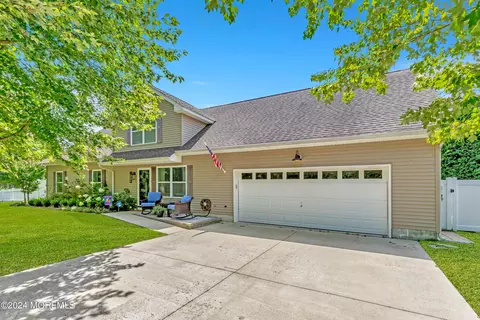 777 Baltic Dr, Brick, NJ 08723 photo 5