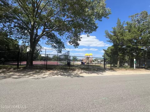 Exterior - 50 Dock Ave, Waretown, NJ 08758 photo 2 of 7