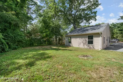 Exterior - 50 Dock Ave, Waretown, NJ 08758 photo 6 of 7