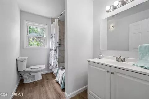 Bath - 50 Dock Ave, Waretown, NJ 08758 photo 1 of 1