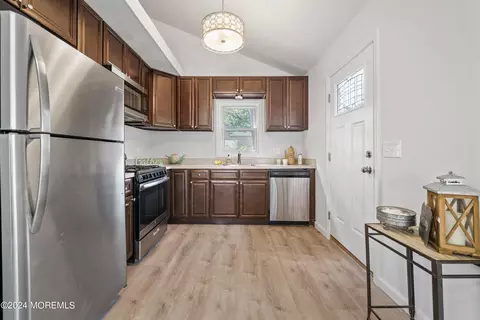 Kitchen - 50 Dock Ave, Waretown, NJ 08758 photo 1 of 2