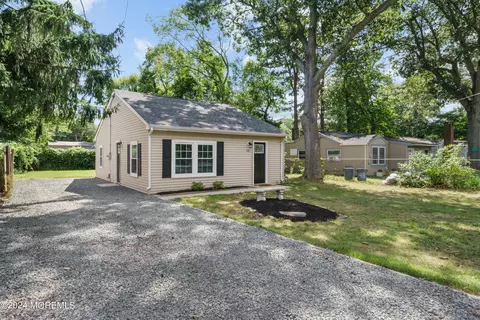 Exterior - 50 Dock Ave, Waretown, NJ 08758 photo 5 of 7