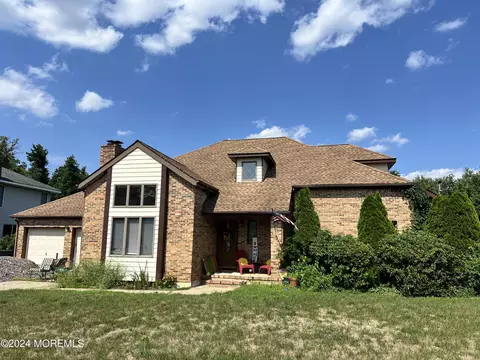 1850 Lakeside Dr S, Forked River, NJ 08731