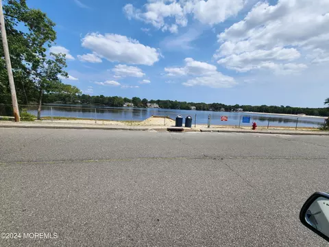 1850 Lakeside Dr S, Forked River, NJ 08731 photo 52