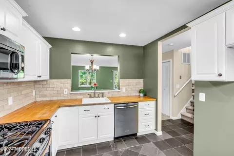 52 Quail Run, Bayville, NJ 08721 photo 26
