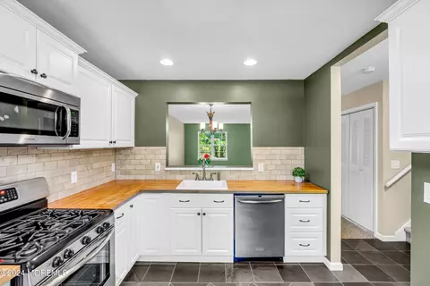 52 Quail Run, Bayville, NJ 08721 photo 25