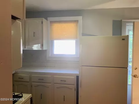 696 Wright Debow Rd, Jackson, NJ 08527 photo 6