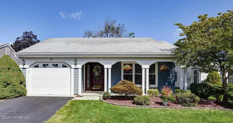 12 Harrogate Ln, Manchester, NJ 08759