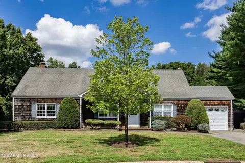 301 Beechwood Dr, Shrewsbury, NJ 07702