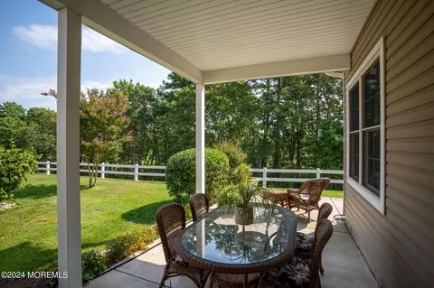 Exterior - 20 Cape May Ct, Waretown, NJ 08758 photo 5 of 6