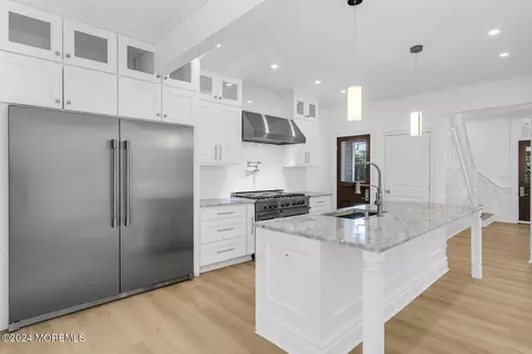 10 2nd St, Rumson, NJ 07760 photo 6