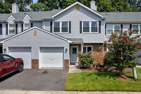 24 Rose Manor Ct, Brick, NJ 08723