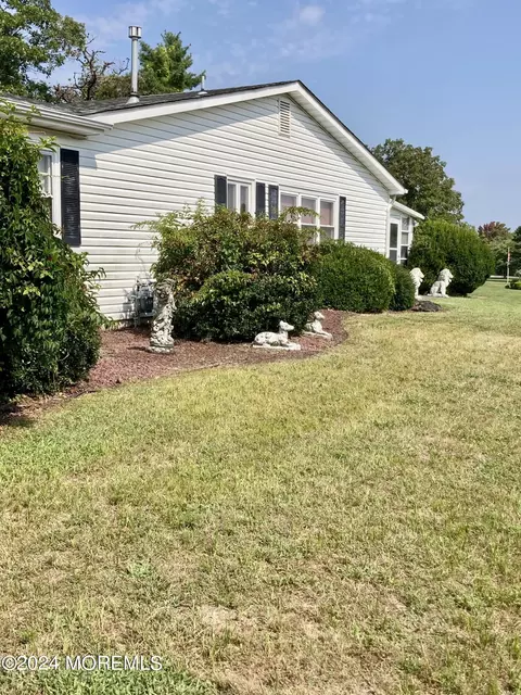 56 Whitman St, Brick, NJ 08724 photo 29