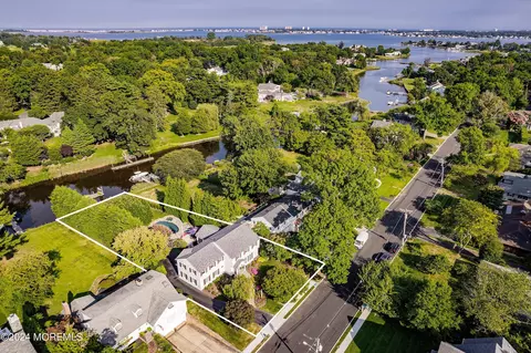 31 Wardell Ave, Rumson, NJ 07760