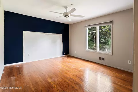 4 Heather Dr, Howell, NJ 07731 photo 16