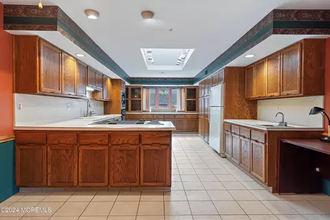 4 Heather Dr, Howell, NJ 07731 photo 8
