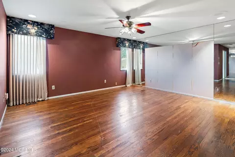 4 Heather Dr, Howell, NJ 07731 photo 18