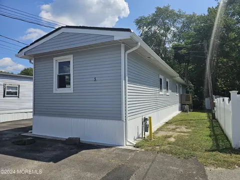 5 Misty Ln, Jackson, NJ 08527 photo 8