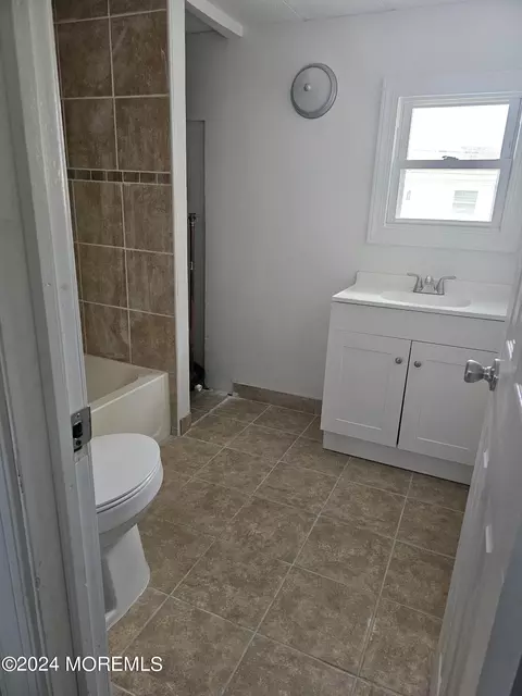 5 Misty Ln, Jackson, NJ 08527 photo 6