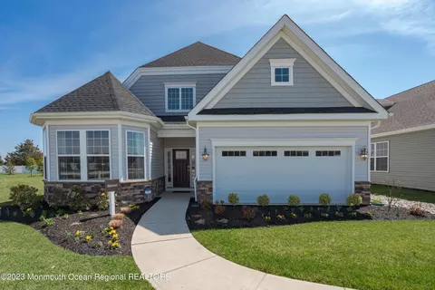 77 Churchill Blvd, Plumsted, NJ 08533