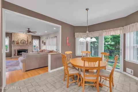Dining - 24 Ryjac Dr, Brick, NJ 08724 photo 5 of 6