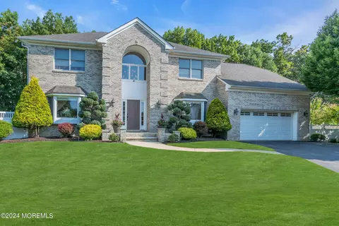 Exterior - 24 Ryjac Dr, Brick, NJ 08724 photo 3 of 12