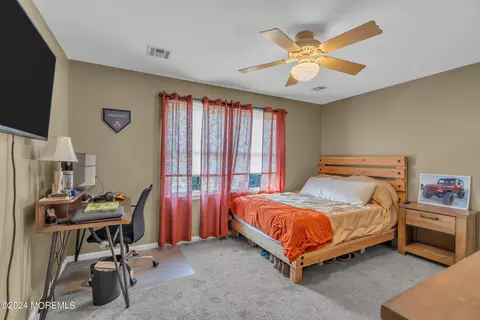 Bedroom - 24 Ryjac Dr, Brick, NJ 08724 photo 6 of 8