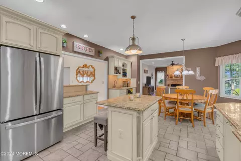 Kitchen - 24 Ryjac Dr, Brick, NJ 08724 photo 2 of 5
