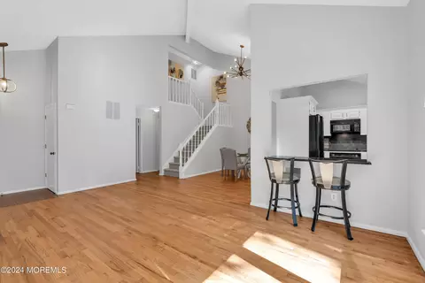 6 Hickory Ct #B, Brielle, NJ 08730 photo 9