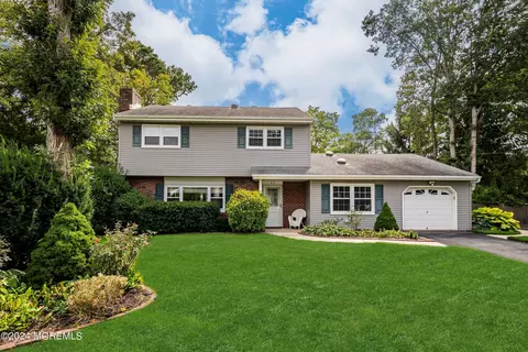 53 Haines St, Lanoka Harbor, NJ 08734