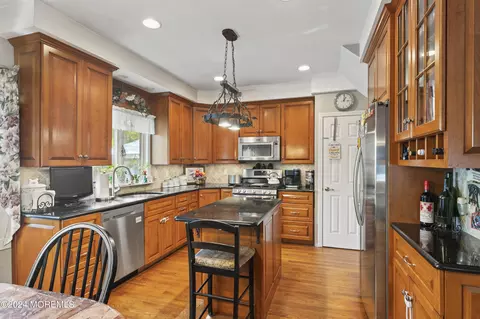 114 Andrew Ln, Brick, NJ 08724