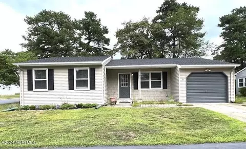 8 Augusta Rd #73, Whiting, NJ 08759