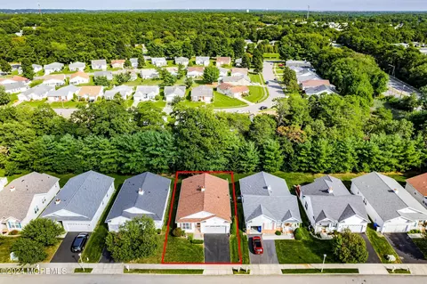 17 Byron Rd, Brick, NJ 08724