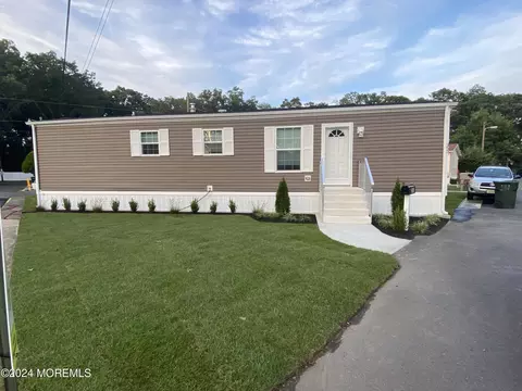 350 Adams St, Eatontown, NJ 07724