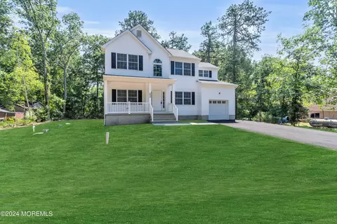 699 Willys Ln, Jackson, NJ 08527 photo 4