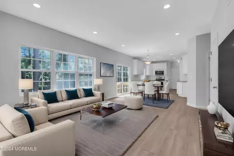 699 Willys Ln, Jackson, NJ 08527 photo 10
