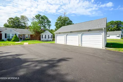 16 Alpine Rd # C, Whiting, NJ 08759 photo 28
