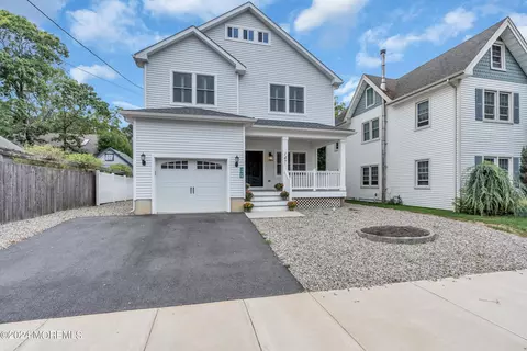 147 Ocean Ave, Island Heights, NJ 08732