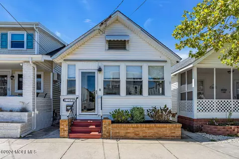 208 E Bennett Ave, Wildwood, NJ 08260