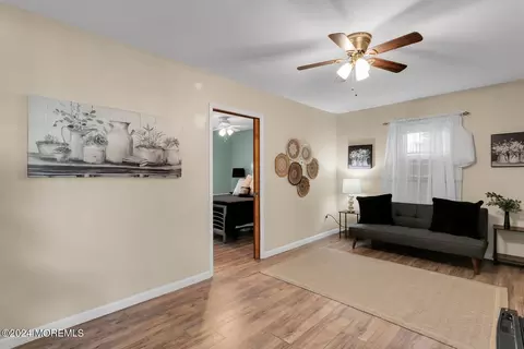 28 Crescent Pl, Matawan, NJ 07747 photo 23