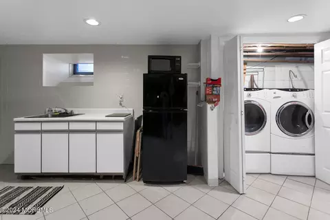 28 Crescent Pl, Matawan, NJ 07747 photo 37