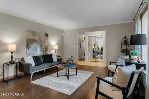 28 Crescent Pl, Matawan, NJ 07747 photo 7